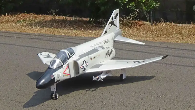 F-4 Phantom RC Plane